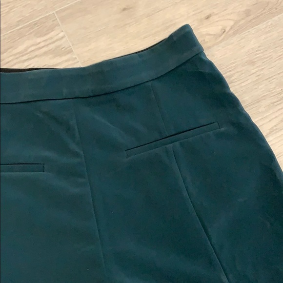 Green High-Waisted Shorta - Picture 3 of 3